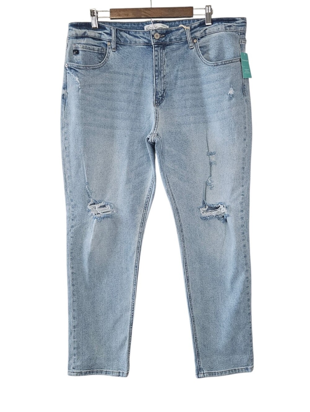 Kancan High Rise Boyfriend Jeans Size 32 X 27 NWT Stretch